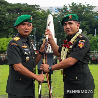 Tongkat Komando Danrem 074/Warastratama Beralih, Dari Brigjen TNI Ali Akhwan, S.E., Kepada Kolonel Inf M. Arry Yudistira, S.I.P., M.I.Pol., M. Han