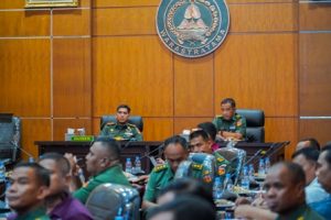 Danrem 074/Warastratama mengikuti Taklimat Awal Progjaggar TNI AD TA. 2026