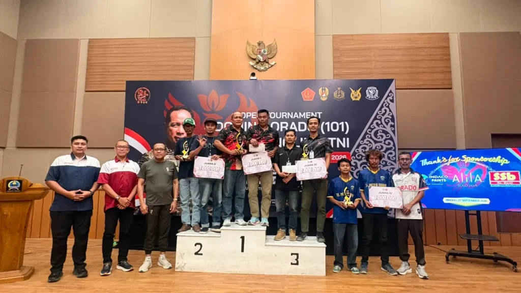 Duet Danramil dan Babinsa Laweyan Sabet Juara Turnamen Domino Piala Panglima TNI